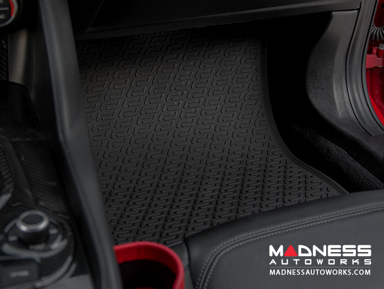 Alfa Romeo Giulia Floor Mat Set All Weather Rubber Front/ Rear 4